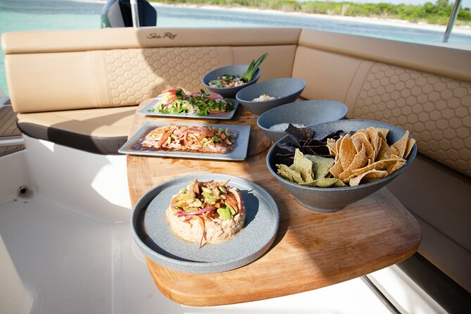 Deluxe Private Boats - 27 ft Sea Ray - Fresh Ceviche, Guacamole, and a Full Bar