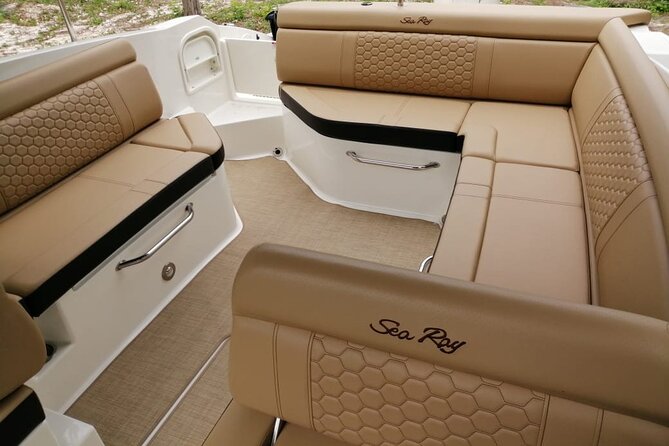 Deluxe Private Boats - 27 ft Sea Ray - Marina Fonatur, Pickup, and Practical Details