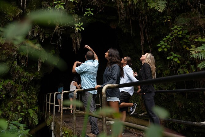 Deluxe Volcano Experience with Restaurant Dinner - Punaluʻu Black Sand Beach and the chance to see turtles