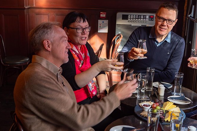 Deluxe Whiskey and Food Tasting in Dublin - Five Irish whiskeys, not just a pub tasting