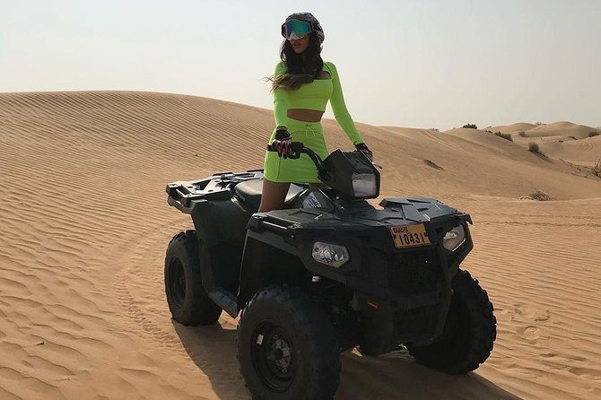 Desert Safari Dubai (PREMIUM VIP) - Red dunes and a 4x4 ride