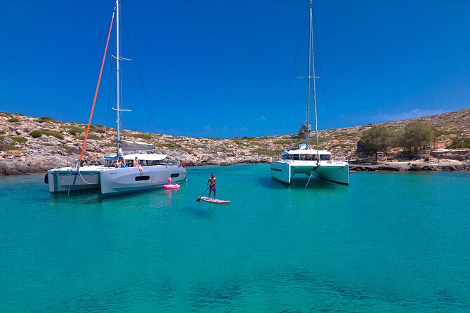 Dia Island Catamaran – Premium Lunch, Open Bar, Small Group - Four hours in Dia Island’s clear water