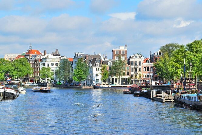 Discover Amsterdam: Luxury Canal Cruise with a Local Skipper - Key points to know before booking