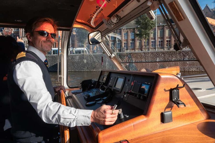 Discover Amsterdam: Luxury Canal Cruise with a Local Skipper - Central Amsterdam and the Seven Bridges