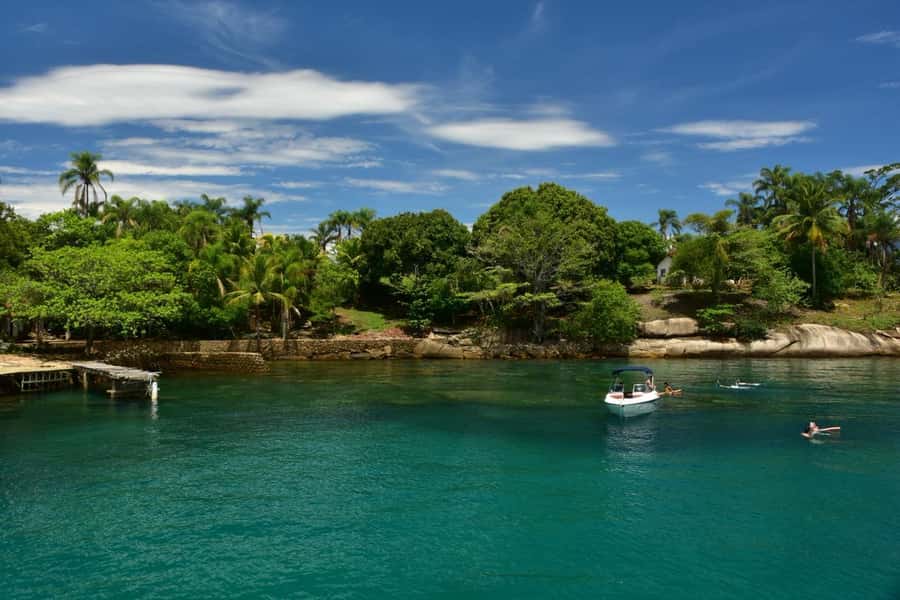 Discover the best islands in Paraty on an exclusive boat tour - Weather, timing, and what to bring