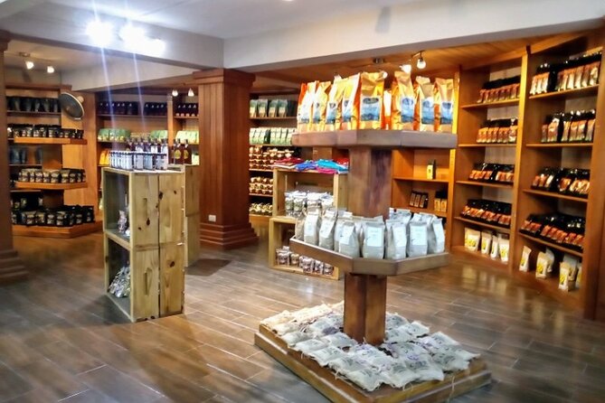 Don Lucas Cigar Factory & Store + Premium Rum Tasting (3 hours) - Coffee and chocolate are small but useful stops