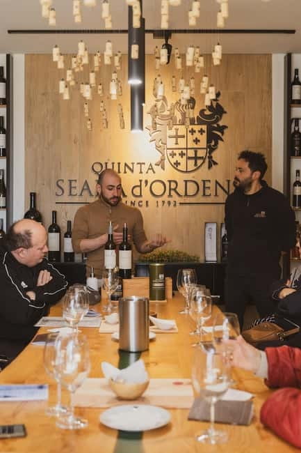 DOURO PREMIUM - A Traditional Meal at the Quintinha