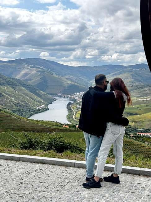 DOURO VALLEY: Premium Wine Tour, Winery Lunch & Private Boat - Leaving Porto for Sabrosa