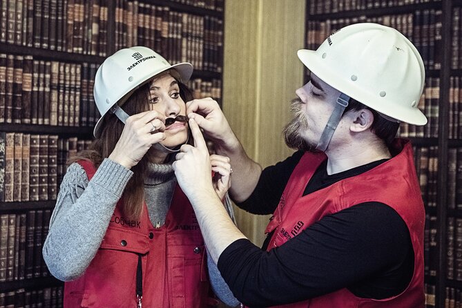 Downfall Spy Mission (Premium Private Escape Room) - The value of $467.07 for a private group