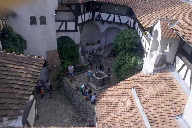 Dracula and Peles Castles Premium Tour with Hotel pick-up - The possible Brasov lunch stop
