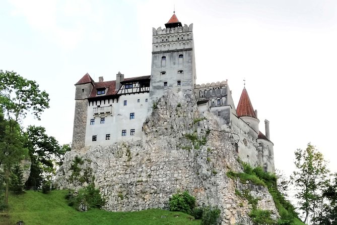 Dracula Castle, Peles and Transylvania, Premium Private Tour - Brasov’s Old Town in 90 minutes