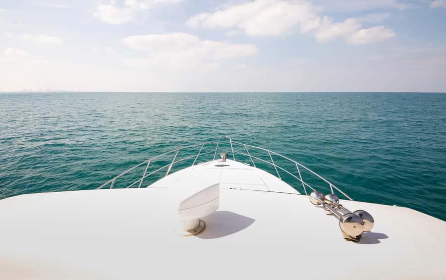 Dubai: Atlantis and Burj Al Arab Cruise on Luxury Yacht - Who should book this cruise?