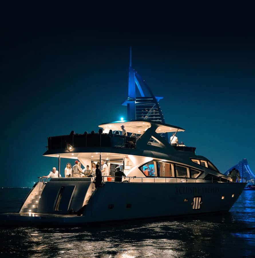 Dubai Harbor: Luxury Yacht Tour with BBQ Options - What the $16 starting price really offers