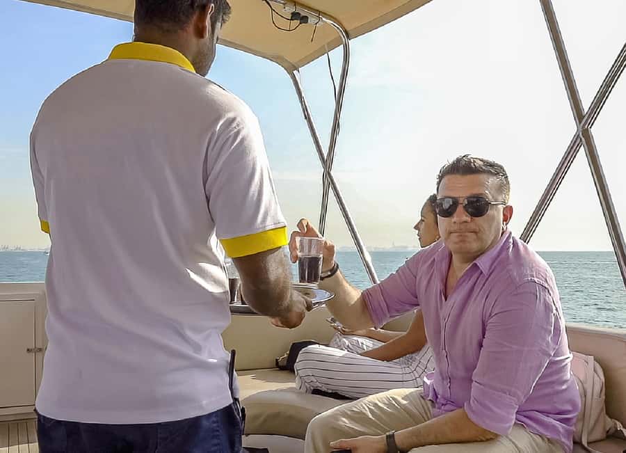 Dubai: Luxury Sunset Yacht Tour with Snacks and Drinks - BBQ, vegetarian choices, and drinks