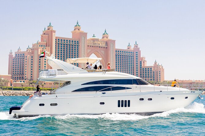 Dubai Luxury Yacht Tour with Live BBQ & Drinks - Choose your route by what you want to see