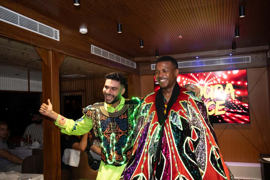 Dubai Marina: Luxury Dinner Cruise, Live Show, Open Bar & DJ - Tanura dance, singer, Darbuka, and DJ