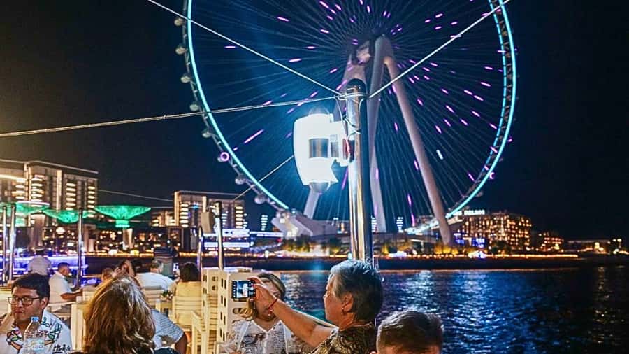 Dubai: Marina Premium Dinner Cruise with Unlimited Drinks - Unlimited soft drinks, with alcohol sold separately
