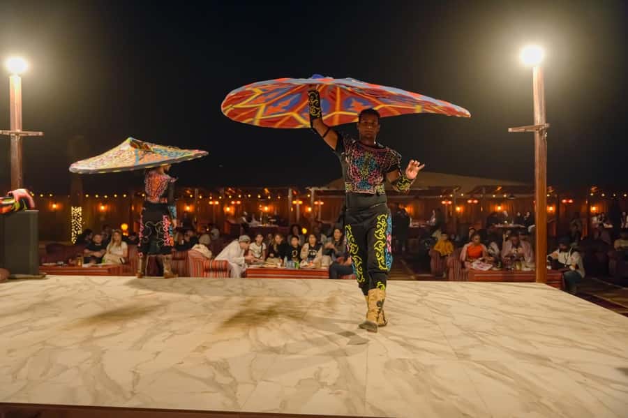 Dubai: Premium Red Dune Safari with Sandboarding & BBQ - Who will enjoy this safari most