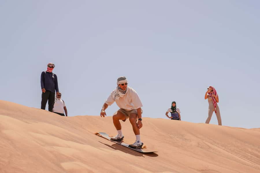 Dubai: Premium Safari, Camel Ride & Al Khayma Camp 3-Buffets - Who should book this safari