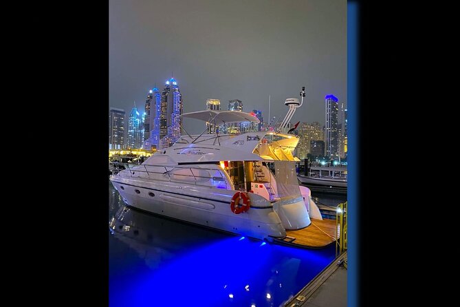 Dubai: Private Luxury Cruise on a Stylish 50ft Yacht - The one-hour Dubai Marina cruise