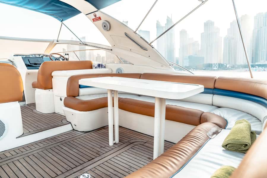Dubai: Private Luxury Everest Yacht Cruise from Dubai Marina - Key points to know before booking