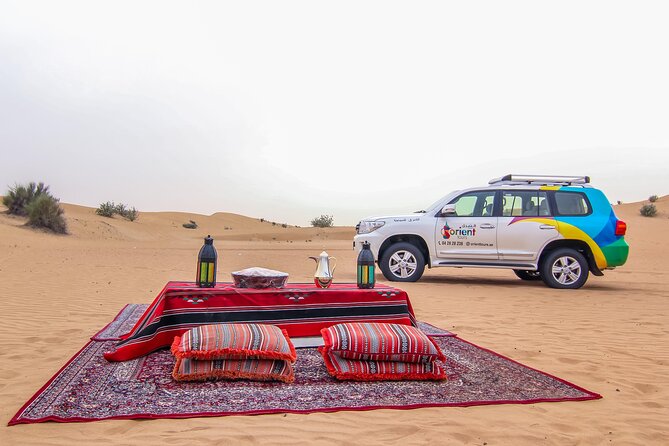 Dubai Private Premium Desert Safari with BBQ Dinner in 4WD - Dune bashing across the Dubai sand