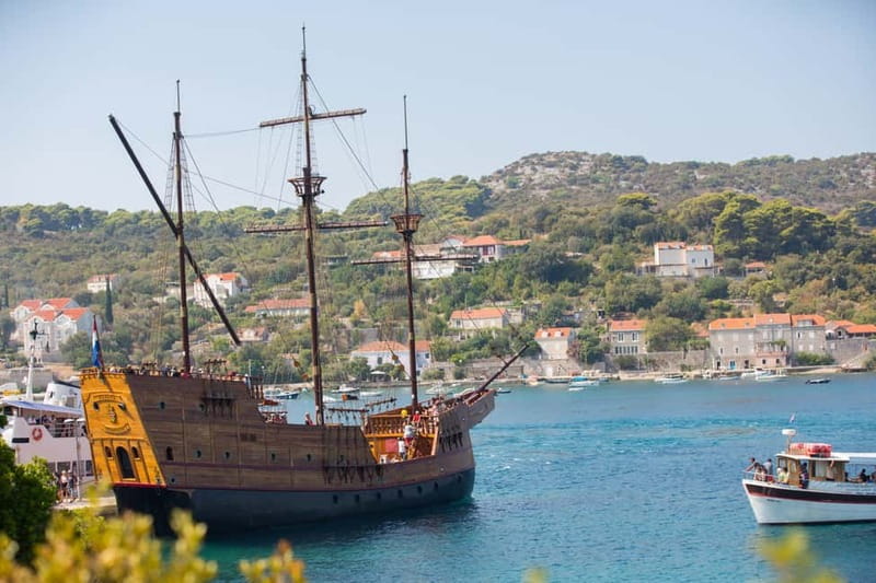 Dubrovnik: Elaphiti Island Luxury Pirate Ship Cruise - Koločep: walking trails, small farms, and a gentle first stop