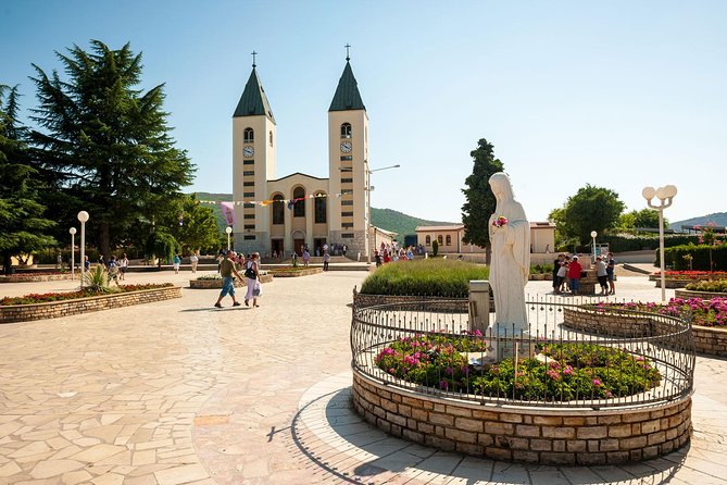 Dubrovnik to Medjugorje & Kravice - Day Trip with Luxury Vehicle - Why the guide option can change the visit