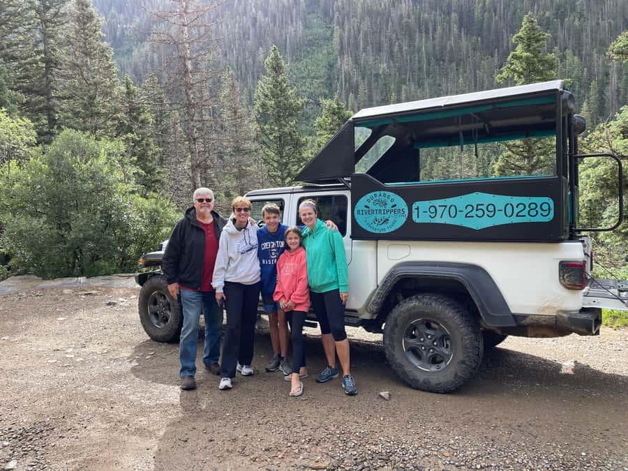 Durango: La Plata Canyon Exclusive Access Jeep Tour - Reading the canyon through geology