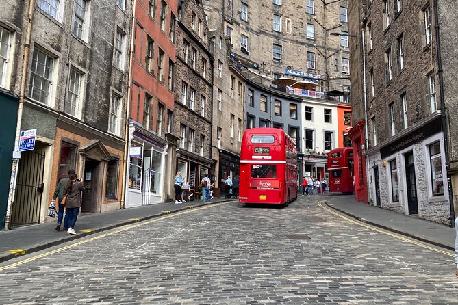 Edinburgh Half Day Guided Private Tour in a Premium Minivan - Grassmarket and Greyfriars: Edinburgh’s darker side