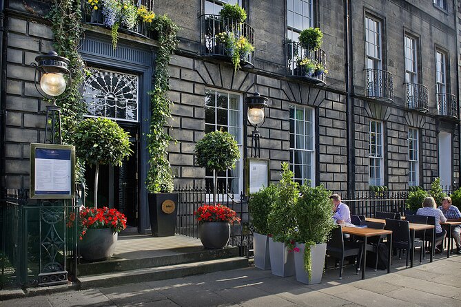 Edinburgh Luxury Private Food & Drink Tour with Eat Walk Tours - Booking details worth knowing