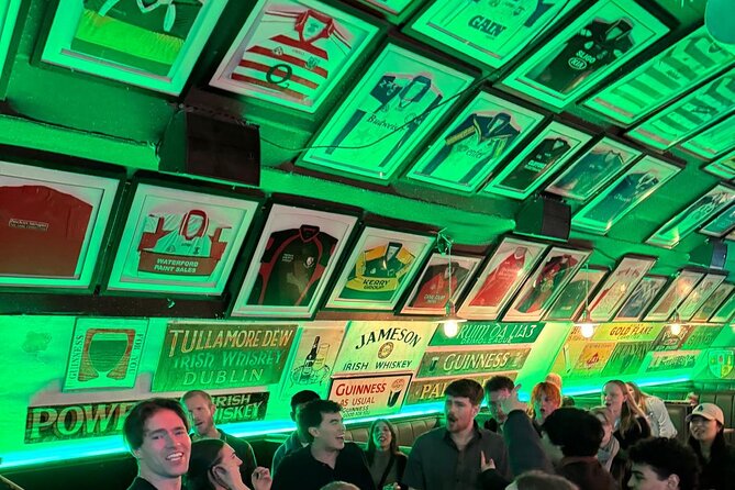 Edinburgh Pub Crawl Free Shots and VIP Entry - Why VIP entry matters in Edinburgh