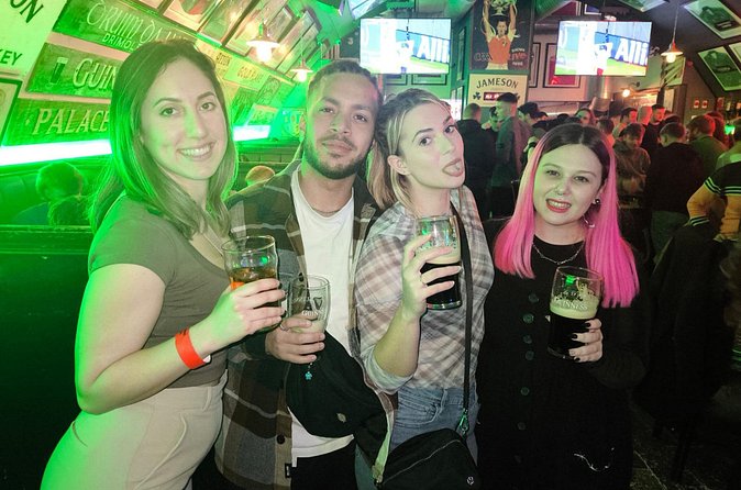 Edinburgh Pub Crawl Free Shots and VIP Entry - The final stop at The Hive nightclub
