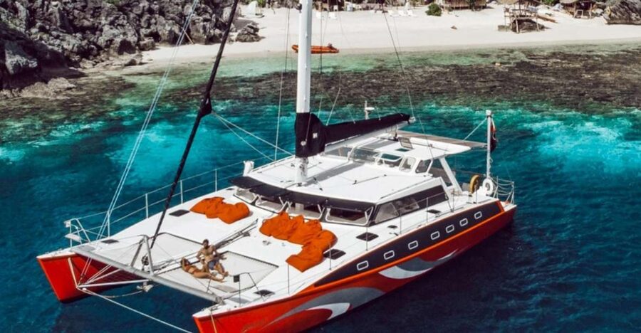 El Nido: Full-Day Premium Island Hopping Catamaran Cruise - Why the catamaran changes the El Nido day