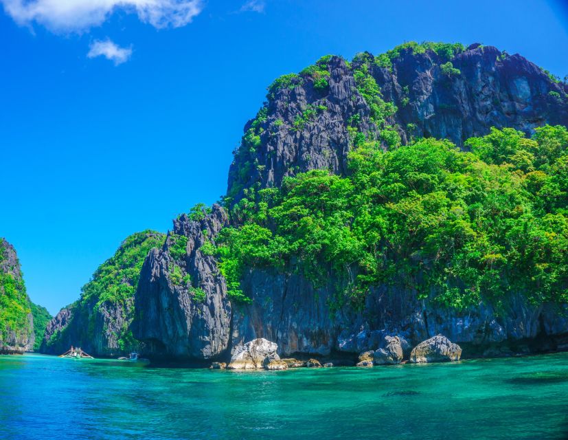 El Nido: Full-Day Premium Island Hopping Catamaran Cruise - Who should book this cruise?