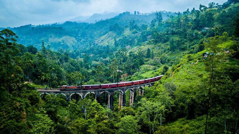 Ella: First Class Scenic Train Ticket To/From Nanuoya - Why the Ella train ride is worth your time