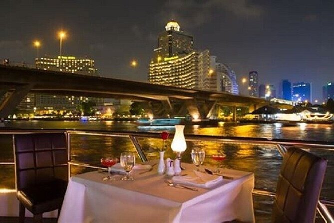 Enjoy A Dinner Cruise in Cairo Nile with unique shows (Luxury) - At a glance