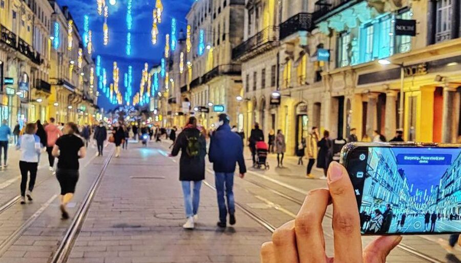 Exclusive! Bordeaux: Nighttime Highlights Walking Tour - Saïd’s guiding style and language options