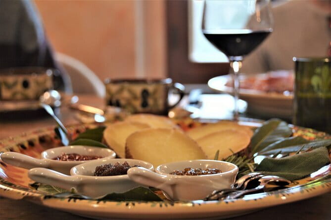 Exclusive Chianti Classico Day Trip from Florence - What the sommelier adds to the day