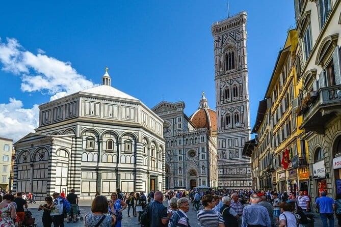 Exclusive Cinque Terre by Ferry with stop in Pisa from Florence - The return to La Spezia and the Pisa stop