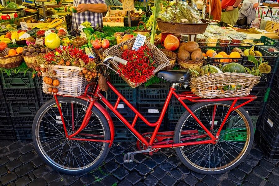 Exclusive cooking class in Roman countryside with local chef - Why the Sunday lunch matters