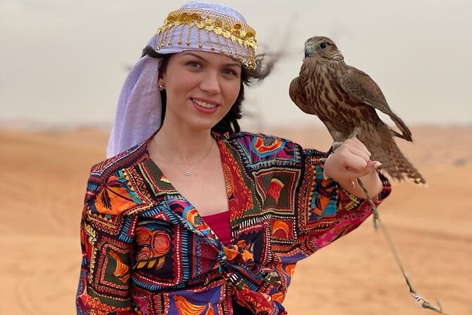 Exclusive Desert safari - Leaving Dubai for the open dunes