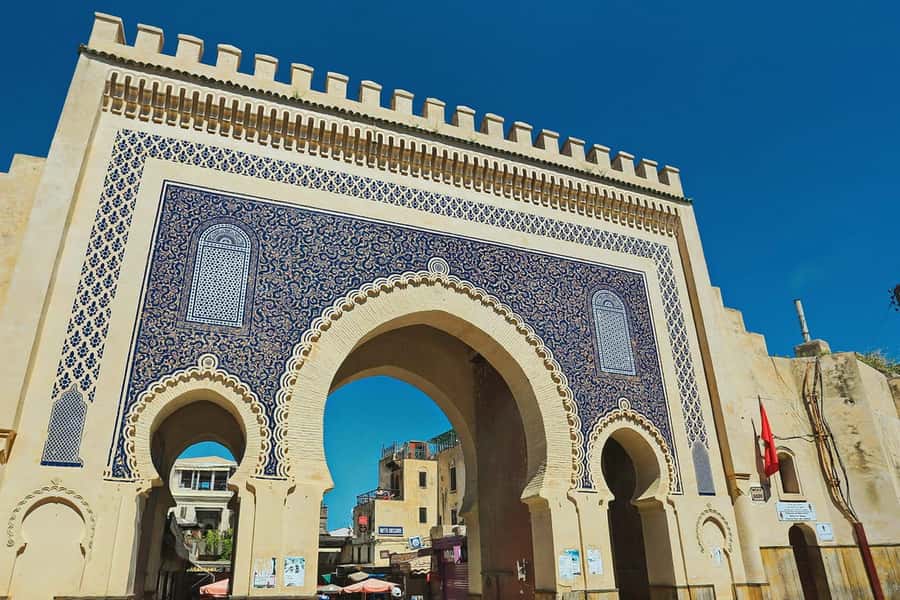 Exclusive Fez Medina Walking Tour with a local Guide - Moulay Idriss II and the spiritual heart of Fez