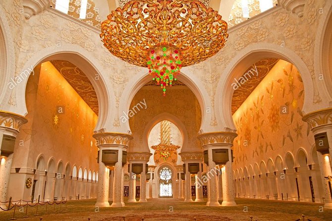 Exclusive Full-Day Abu Dhabi City Tour with Sheikh Zayed Mosque - Emirates Palace is a quick luxury photo stop