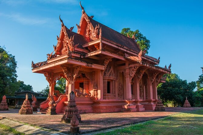 Exclusive Koh Samui: Private Driver & Car Experience - Big Buddha and Wat Plai Laem