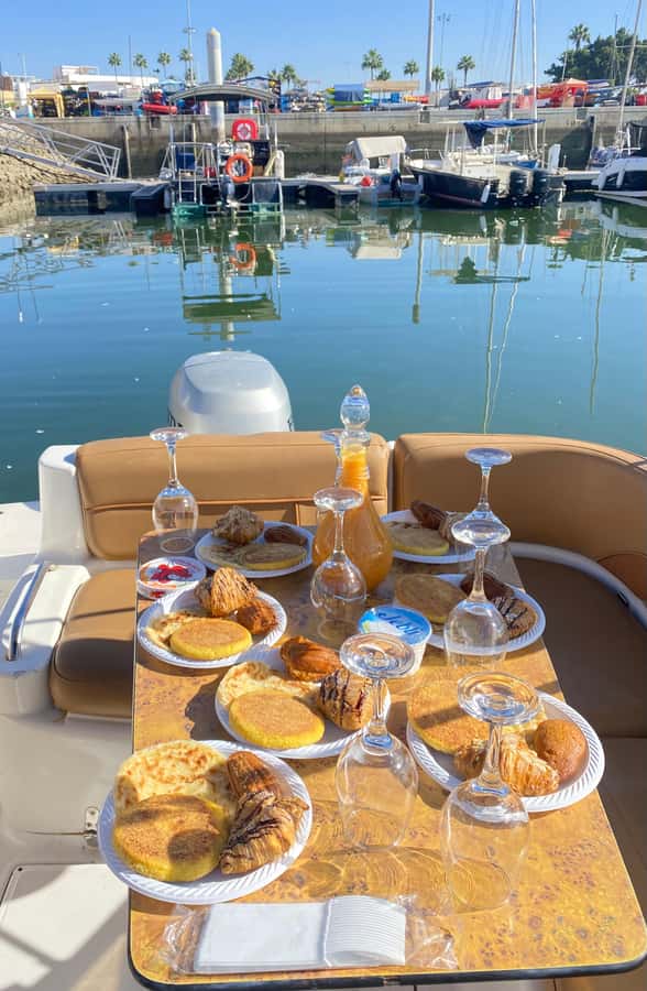 Exclusive Luxe Private Boat Guided Tour in Rabat - Hassan Tower and the Mausoleum of Mohammed V
