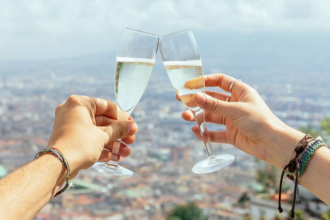 Exclusive Naples Private Food Tour: 6 or 10 Tastings - How much food and drink should you expect?