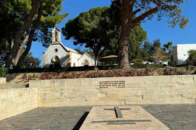 Exclusive Private Car Tour through Chania's Highlights - Venizelos Graves and the best city views
