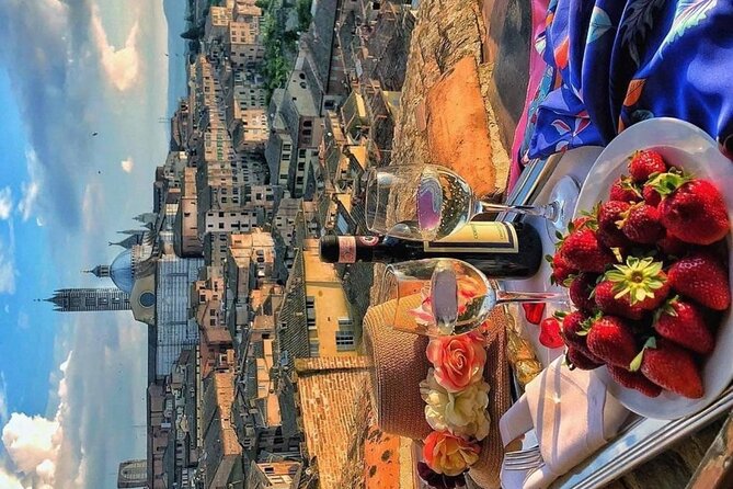 Exclusive Private tour To Siena and San Gimignano - Leaving Florence from Piazza della Calza