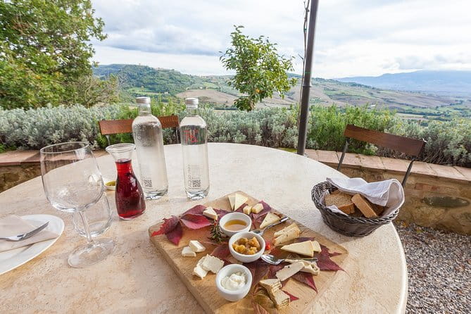 EXCLUSIVE - Wine Tasting near Florence with Castle and Ancient Cellars Tour - Getting there from Florence